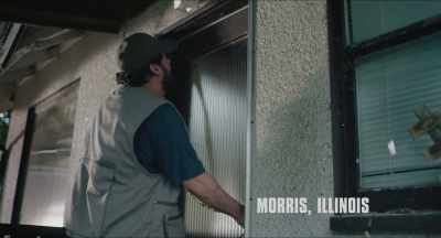 Oh, I got a key up here.
Oh! That's just spiders. - Killing Gunther