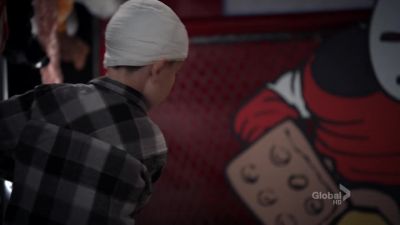Oh, I just made it
through his legs. - Bones