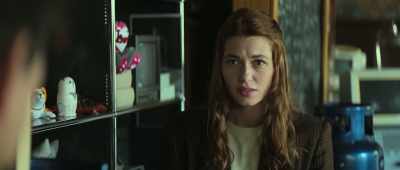 -Oh, I knew it!
-You did not know it! - Mrs. Davis