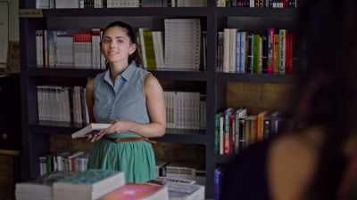 Oh, I live off campus alone. - My Daughter's Deadly Roommates