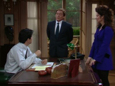 Oh, I look fabulous.
Look, they gave me
half a page. - The Nanny