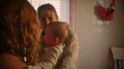 - Oh, I love your necklace.
- Oh, thanks, me too! - My Nanny Stole My Life