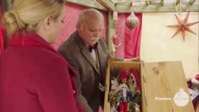 - Oh, I love "The Nutcracker." - A Very Nutty Christmas