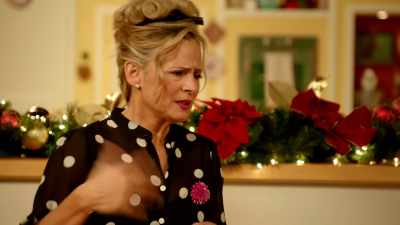 Oh, I must have pricked
my finger on a pine needle. - At Home with Amy Sedaris