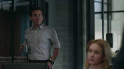 Oh, I see Carter
hasn't been teaching - The Rookie: Feds