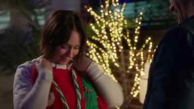 Oh, I thought it was gonna
be profound and comforting. - The Holiday Junkie