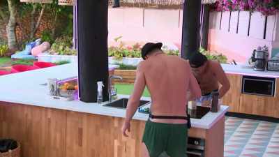 >> OH, I THOUGHT YOU MEANT
LIKE... OKAY. - Love Island