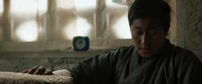 Oh, I was trying to charge my things. - Lunana: A Yak in the Classroom