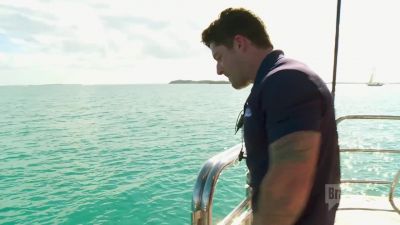 - Oh, I want to go in. - Below Deck