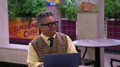 Oh, I wasn't expecting
daddy drama on my first day. - The Villains of Valley View