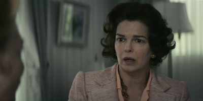 - Oh. I'll--
I'll check with them. - Mrs. America