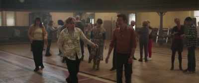 - Oh, I'll never get it.
- Yeah. Here you go, Ted. - Finding Your Feet