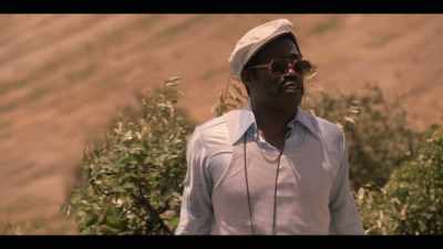 -Oh, I'm brown sugar. I melt.
-Perfect. - Dolemite Is My Name