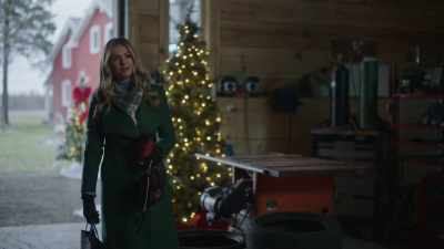 Oh, I'm fine. - Christmas by Design