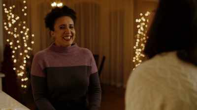 - Oh, I'm jealous!
I'm happy for you, - Mom's Christmas Boyfriend