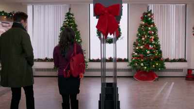 Oh, I'm just here to settle up
some stuff with the estate, and so... - Christmas at the Drive-In