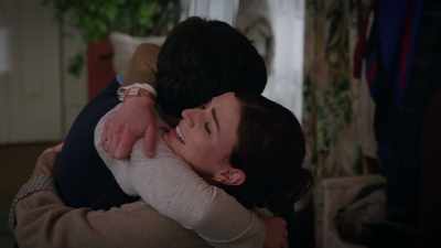 Oh. I'm so sorry we left you, darling. - Home Sweet Home Alone