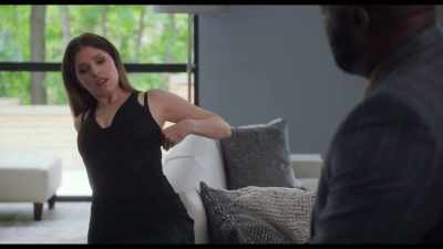 Oh, I'm very versatile,
Detective, - A Simple Favor