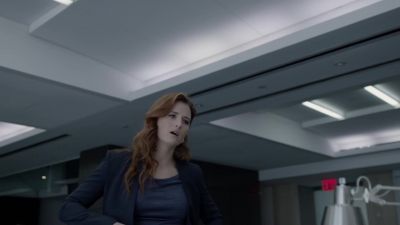 Oh, you in the middle of a call? - Mr. Robot