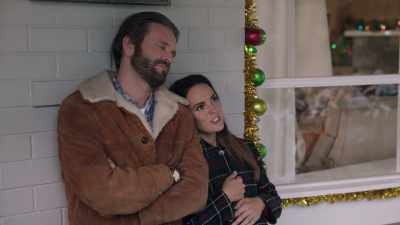 Oh, this is not how I imagined
our first Christmas - Christmas on Cherry Lane