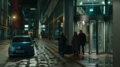 Oh. Is this... Is this your car? - Extraordinary