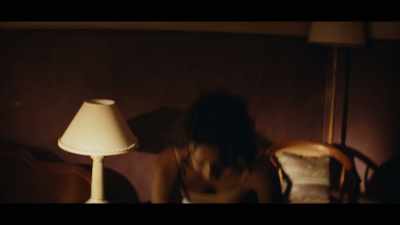 - Oh, is it?
I'm fucking loving - The Tourist