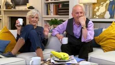 Oh, it's a bit... It's a bit of a let down, isn't it? - Celebrity Gogglebox