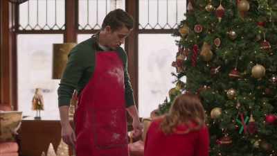 Oh, it's all broken! Ah! - 'Twas the Date Before Christmas