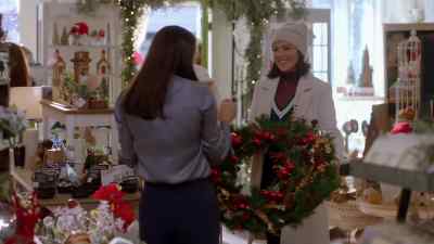 Oh! It's so beautiful! - Trading Up Christmas