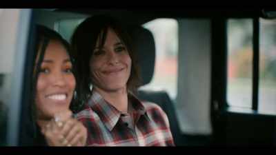 Oh, it's so cute.
[laughs] - The L Word: Generation Q