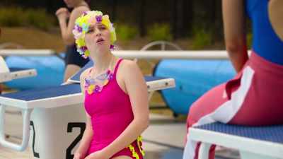Oh, it's Elsa Chang, isn't it? - Swimming for Gold