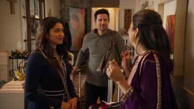 Oh, it's so nice to have
you both for Christmas. - Christmas with the Singhs