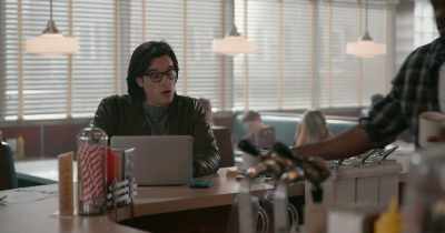 Oh, it's not about the election.
About Sarah. - The Republic of Sarah