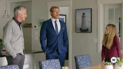 Oh, it's still
a beautiful spot, - Nantucket Noel