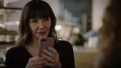 Oh, it's Zoey.
- [ chuckles ] - Zoey's Extraordinary Playlist