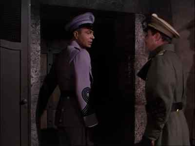 Oh, I've just done my best
to make His Majesty more... - The Prisoner of Zenda