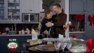Oh James Anderson. Come here. - A Cheerful Christmas