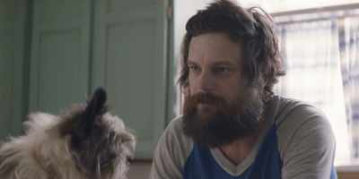 ‐ Oh, Jesus.
God damn it, Ruthie. Here. - Shrill