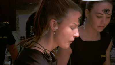 - Oh, Jesus.
- Oh, my God. - Below Deck Down Under