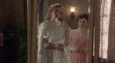 Oh, Julia. It's so beautiful. - Murdoch Mysteries