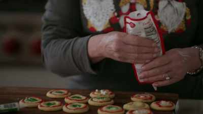 Oh!
Ketchum never lets us down. - Christmas with the Campbells