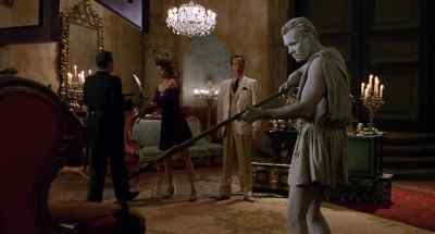 Oh, Kit Kat. Are you really
going to guard us with your life? - Hudson Hawk