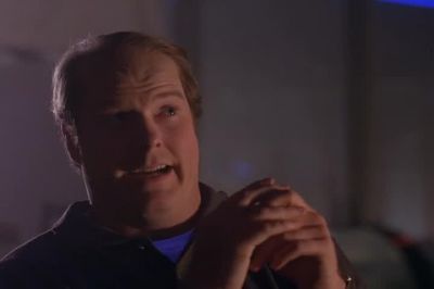 Oh you know Bill I think you gotta come up with a better pickup line - Pirates of Silicon Valley