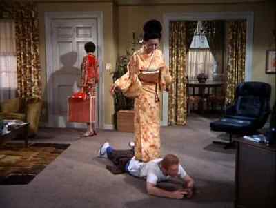 Oh, you know, Kyoko,
you got some feet. - Love, American Style