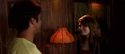 - Oh, you know, like, TV
actress, stage actress? (laughs) - House of Clowns
