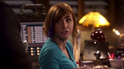 Oh you know texting - Warehouse 13