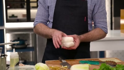 Oh, you know what I could do?
Yeah, I can do this as like a noodle soup. - Cook at all Costs