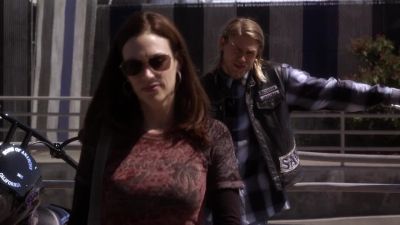 Oh, l got a call
from Luann. - Sons of Anarchy