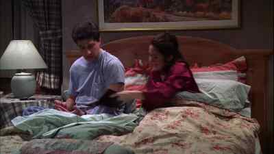 Oh, l missed
my bed. - Everybody Loves Raymond