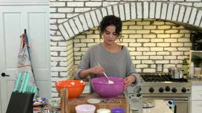- Oh. - [laughs] - Selena + Chef